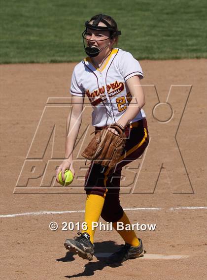Thumbnail 3 in Bloom-Carroll vs. Westerville North photogallery.