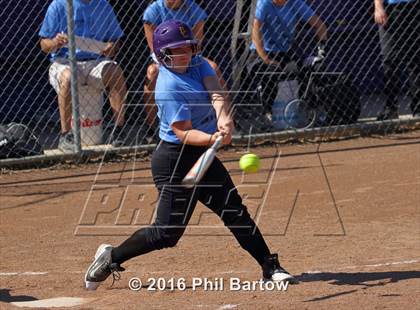 Thumbnail 3 in Bloom-Carroll vs. Westerville North photogallery.