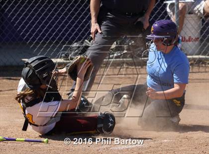 Thumbnail 2 in Bloom-Carroll vs. Westerville North photogallery.