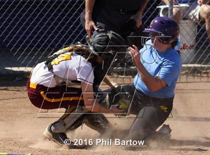 Thumbnail 1 in Bloom-Carroll vs. Westerville North photogallery.