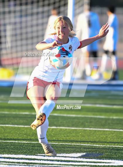 Thumbnail 2 in Tempe vs. Coconino (AIA 4A Play-In) photogallery.