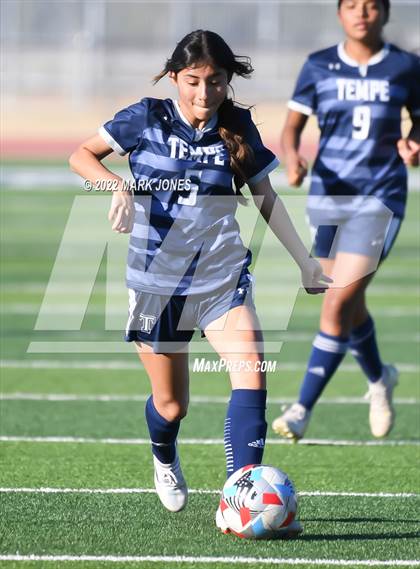 Thumbnail 2 in Tempe vs. Coconino (AIA 4A Play-In) photogallery.