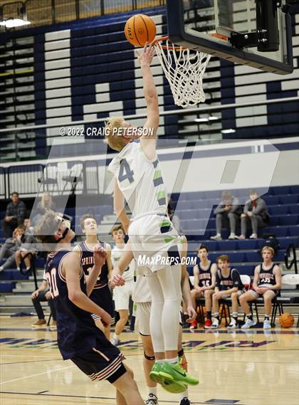 Thumbnail 3 in Springville @ Ridgeline (Sophomore) photogallery.