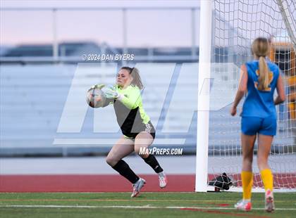 Thumbnail 2 in Berthoud @ Timnath photogallery.