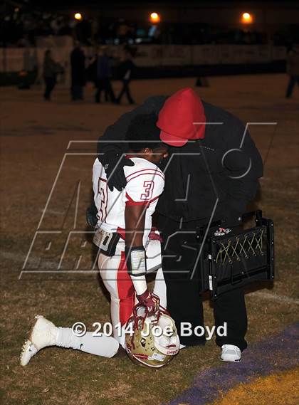Thumbnail 2 in East Limestone vs. Madison County (AHSAA 5A Quarterfinal) photogallery.