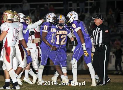 Thumbnail 3 in East Limestone vs. Madison County (AHSAA 5A Quarterfinal) photogallery.