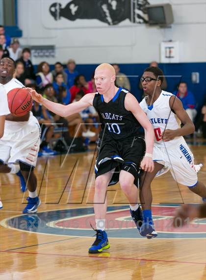 Thumbnail 3 in Bolton vs Bartlett photogallery.