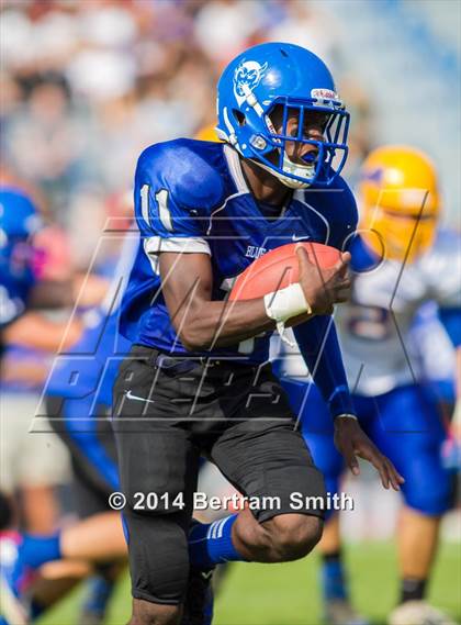 Thumbnail 1 in Lockport vs Kenmore West photogallery.