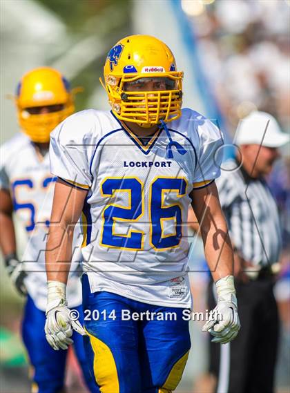 Thumbnail 2 in Lockport vs Kenmore West photogallery.