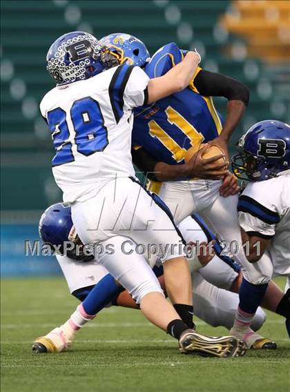 Thumbnail 2 in Irondequoit vs. Brockport (Section 5 Class AA Semifinal) photogallery.
