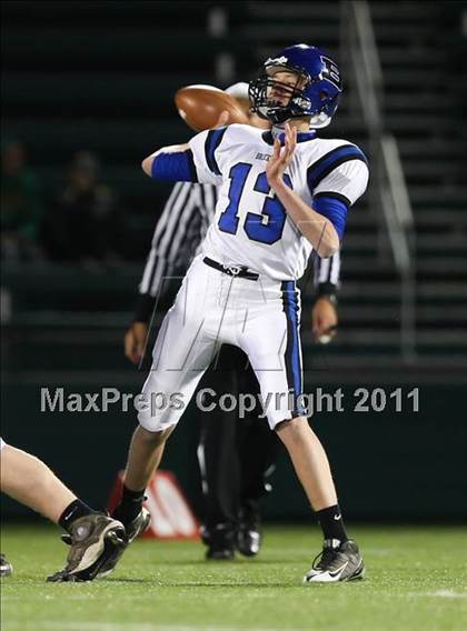 Thumbnail 2 in Irondequoit vs. Brockport (Section 5 Class AA Semifinal) photogallery.
