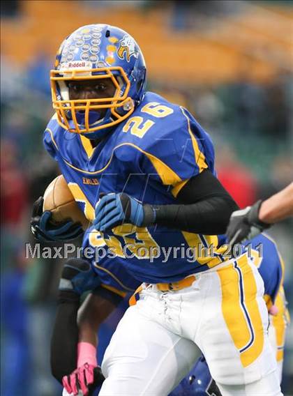 Thumbnail 2 in Irondequoit vs. Brockport (Section 5 Class AA Semifinal) photogallery.