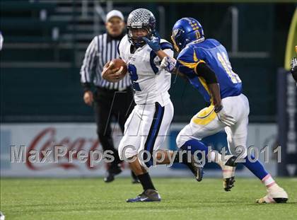 Thumbnail 1 in Irondequoit vs. Brockport (Section 5 Class AA Semifinal) photogallery.