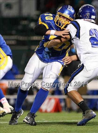 Thumbnail 3 in Irondequoit vs. Brockport (Section 5 Class AA Semifinal) photogallery.