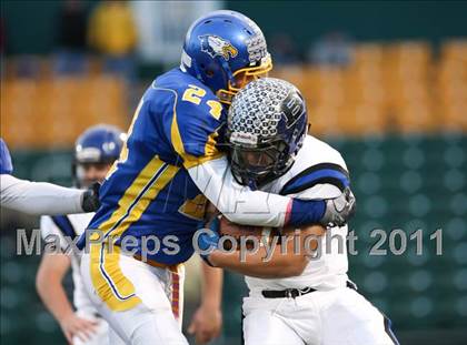 Thumbnail 2 in Irondequoit vs. Brockport (Section 5 Class AA Semifinal) photogallery.