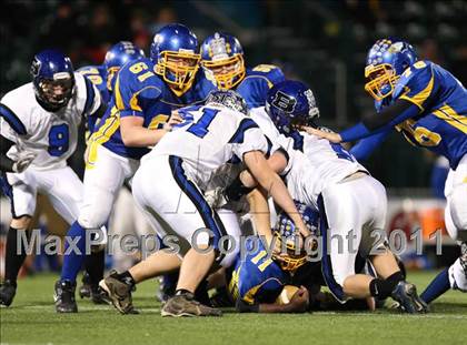 Thumbnail 3 in Irondequoit vs. Brockport (Section 5 Class AA Semifinal) photogallery.