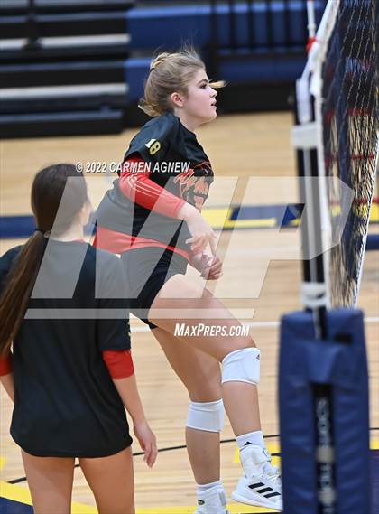 Thumbnail 1 in Cypress Ranch vs Cypress Woods photogallery.