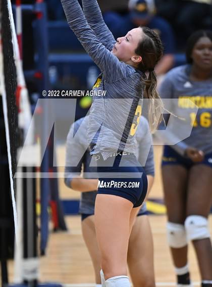 Thumbnail 2 in Cypress Ranch vs Cypress Woods photogallery.