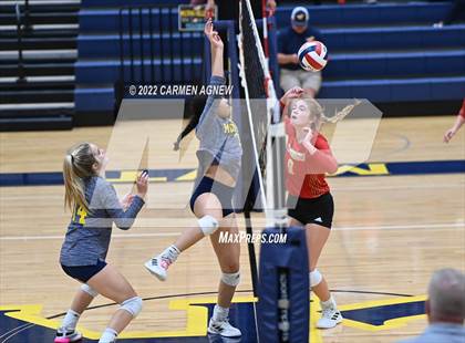 Thumbnail 1 in Cypress Ranch vs Cypress Woods photogallery.