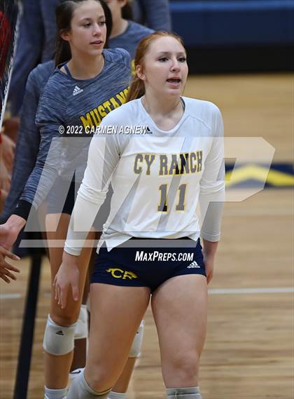 Thumbnail 3 in Cypress Ranch vs Cypress Woods photogallery.