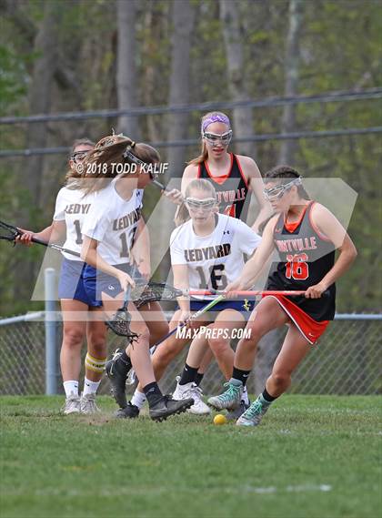 Thumbnail 1 in Montville @ Ledyard photogallery.