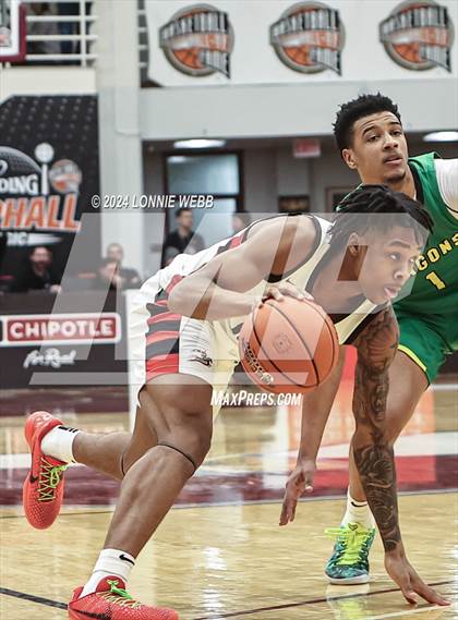 Thumbnail 3 in Long Island Lutheran vs. AZ Compass Prep (Spalding Hoophall Classic) photogallery.