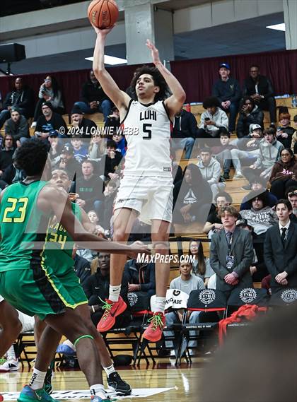 Thumbnail 2 in Long Island Lutheran vs. AZ Compass Prep (Spalding Hoophall Classic) photogallery.
