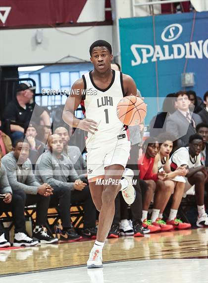 Thumbnail 2 in Long Island Lutheran vs. AZ Compass Prep (Spalding Hoophall Classic) photogallery.