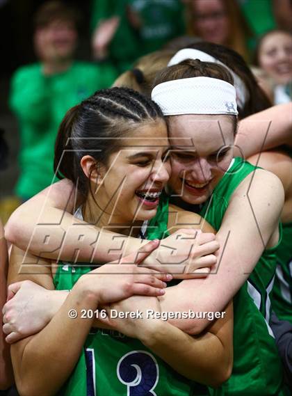 Thumbnail 1 in ThunderRidge vs Highlands Ranch (CHSAA 5A Final) photogallery.