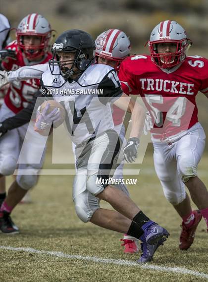 Thumbnail 1 in Spring Creek @ Truckee photogallery.