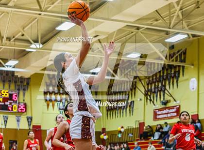 Thumbnail 1 in Montgomery @ Cardinal Newman photogallery.