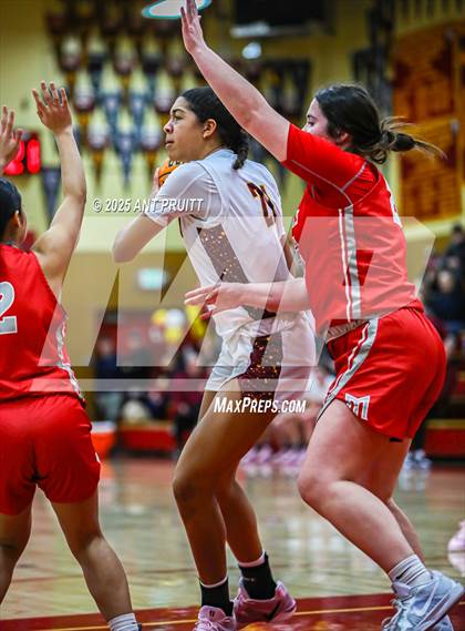 Thumbnail 1 in Montgomery @ Cardinal Newman photogallery.