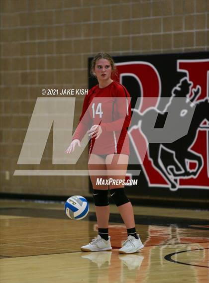 Thumbnail 3 in JV Red River vs. Devils Lake photogallery.