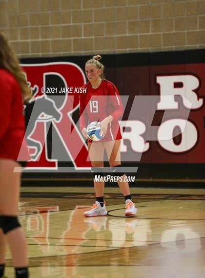 Thumbnail 2 in JV Red River vs. Devils Lake photogallery.