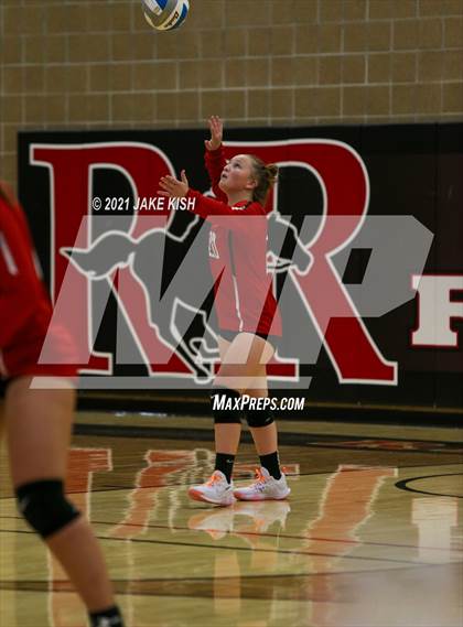 Thumbnail 3 in JV Red River vs. Devils Lake photogallery.