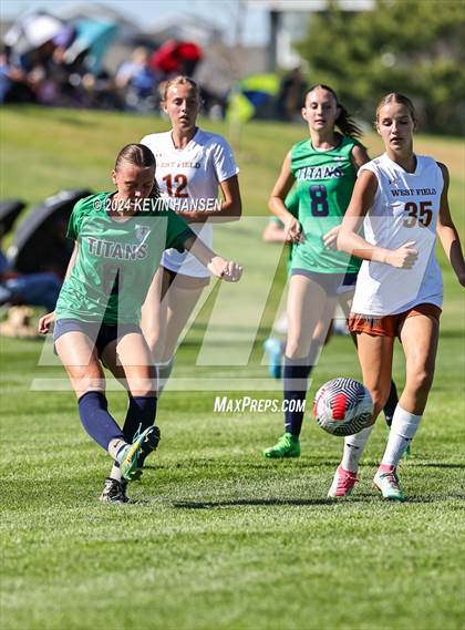 Thumbnail 1 in West Field @ Syracuse photogallery.