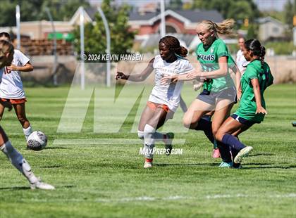 Thumbnail 3 in West Field @ Syracuse photogallery.