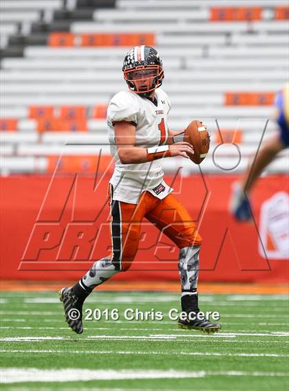 Thumbnail 2 in Mexico @ Cazenovia (Kickoff Classic) photogallery.