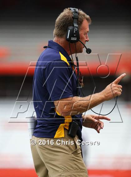 Thumbnail 1 in Mexico @ Cazenovia (Kickoff Classic) photogallery.