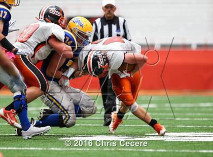 Thumbnail 2 in Mexico @ Cazenovia (Kickoff Classic) photogallery.