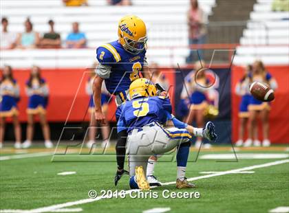 Thumbnail 2 in Mexico @ Cazenovia (Kickoff Classic) photogallery.