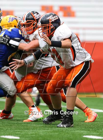 Thumbnail 3 in Mexico @ Cazenovia (Kickoff Classic) photogallery.
