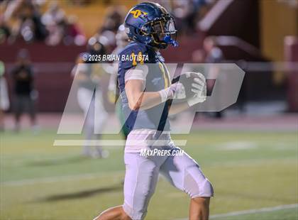 Thumbnail 2 in Lincoln @ Punahou photogallery.
