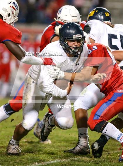 Thumbnail 2 in Arroyo Grande vs. Buchanan (CIF D1 Quarterfinal Playoff) photogallery.