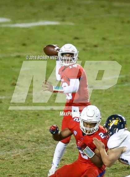 Thumbnail 2 in Arroyo Grande vs. Buchanan (CIF D1 Quarterfinal Playoff) photogallery.