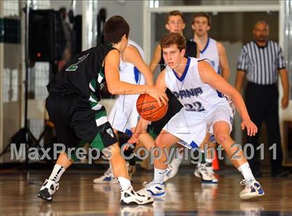 Thumbnail 1 in Dana Hills vs. Thousand Oaks (MaxPreps Holiday Classic) photogallery.