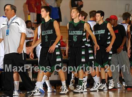 Thumbnail 1 in Dana Hills vs. Thousand Oaks (MaxPreps Holiday Classic) photogallery.