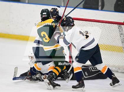 Thumbnail 3 in Hamden @ Simsbury photogallery.