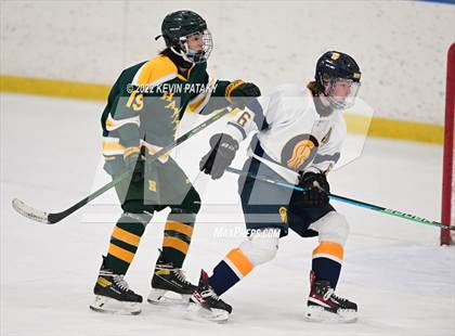 Thumbnail 1 in Hamden @ Simsbury photogallery.