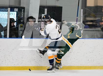 Thumbnail 1 in Hamden @ Simsbury photogallery.